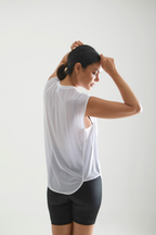 CLARITY MESH TOP