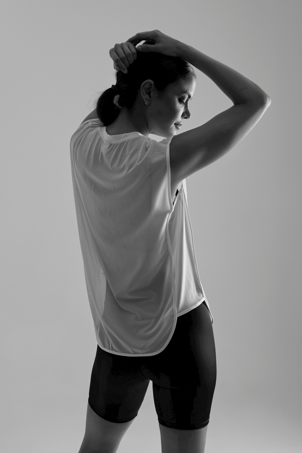 CLARITY MESH TOP